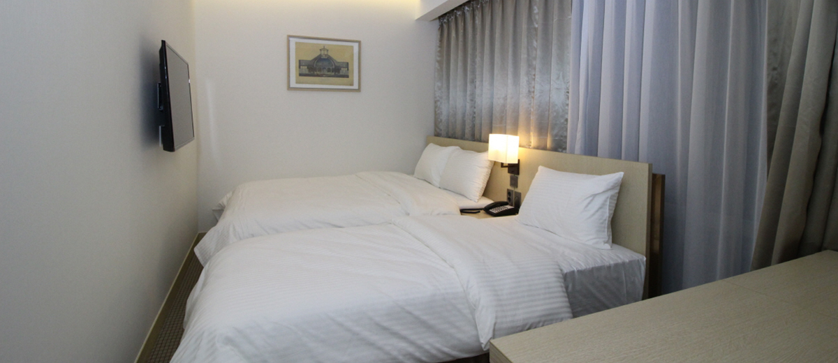 이코노미 트리플